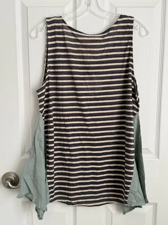 Umgee Black and Cream Striped Sleeveless Tank - Picture 4 of 4